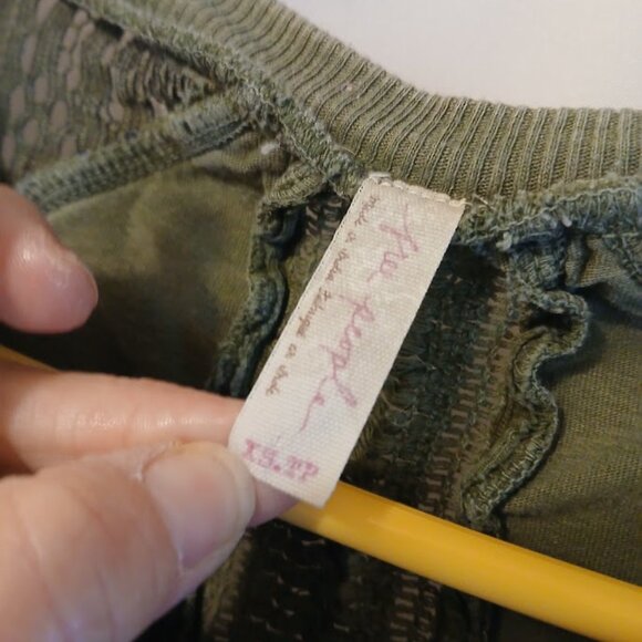 FREE PEOPLE Shell Lace Henley T-shirt Top XS Green Scoop neck Gold Coast LS - Picture 12 of 12